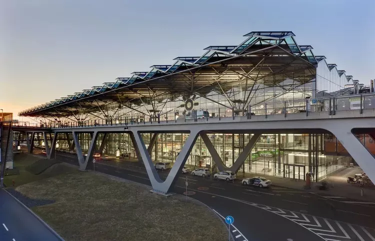 എയർപോർട്ട് പിന്തുണയ്ക്കുന്ന ഇപിസി സ്റ്റീൽ ടെർമിനൽ